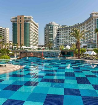 Sherwood Exclusive Lara