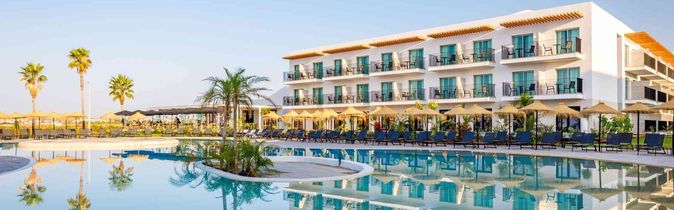 AP Cabanas Beach & Nature