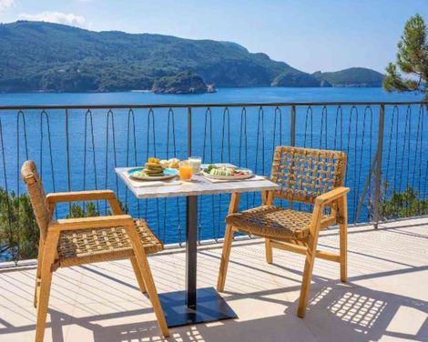 Akrotiri Beach Resort Hotel