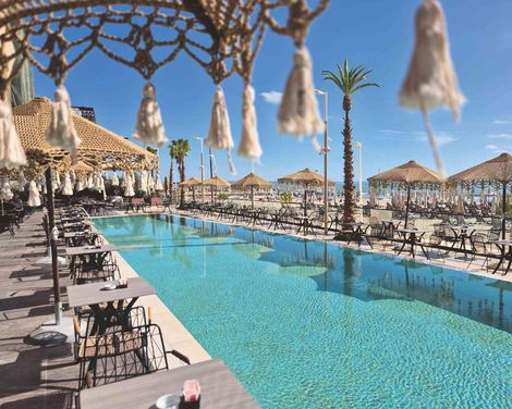 Royal G Deluxe Hotel & Spa