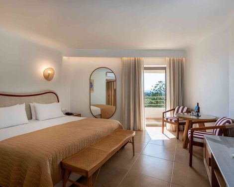 Apollonia Resort & Spa