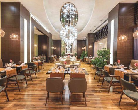 Arum Barut Collection