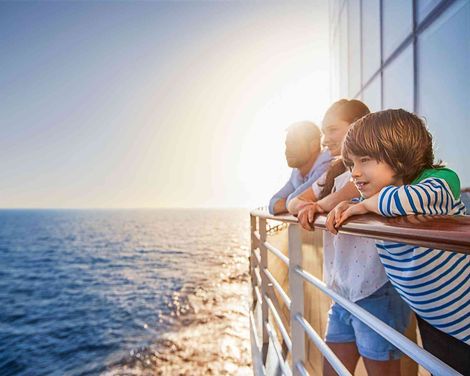 3 Tage Cavomarina Beach Hotel + 7 Tage AIDAblu (VP)