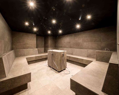 KOSIS Sports Lifestyle Hotel