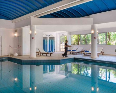 Anissa Beach & Village Hotel