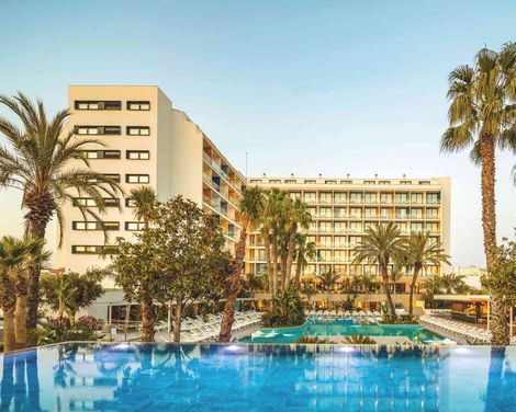 AQUA Hotel Silhouette & Spa