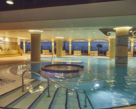 Secrets Bahía Real Resort & Spa