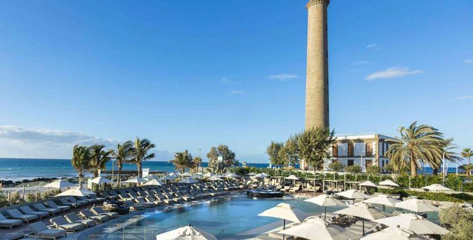 Hotel Faro, a Lopesan Collection Hotel