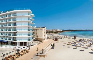 Universal Hotel Perla