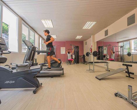 Flor Los Almendros Hotel