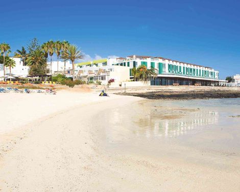 LIVVO Corralejo Beach