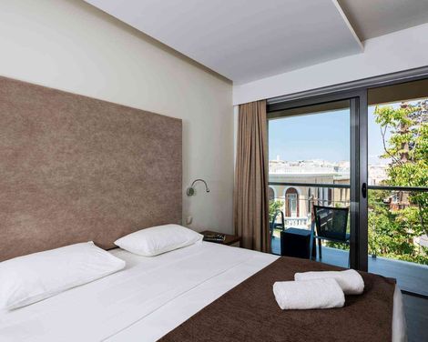 Oktober Downtown Boutique Hotel