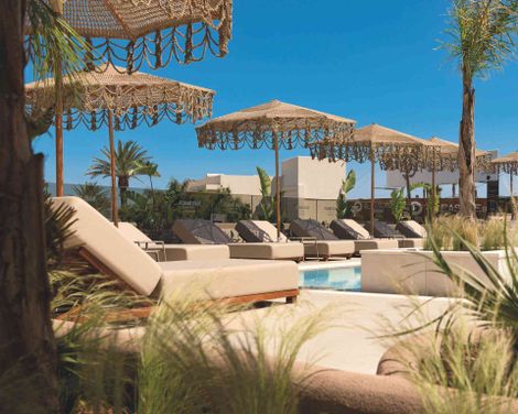 High Beach Resort