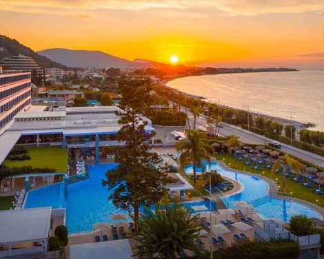 Oceanis Beach Hotel
