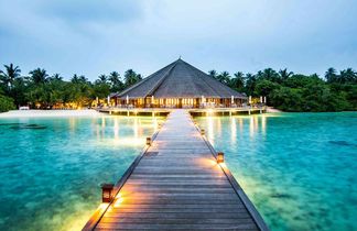 Hideaway Beach Resort & Spa