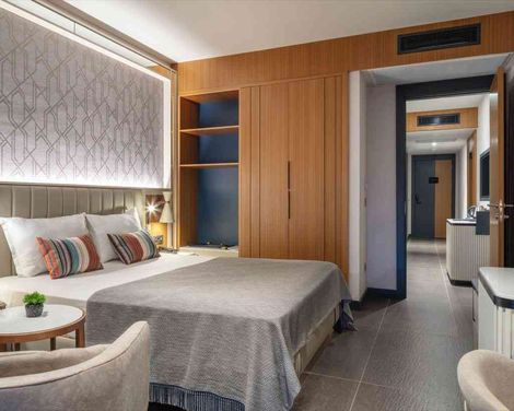 Mylome Luxury Hotel & Resort