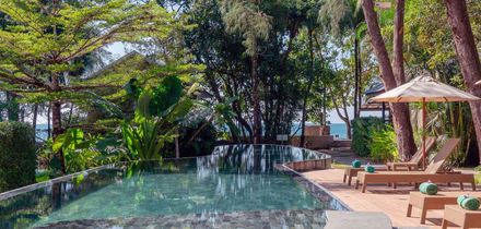 Khaolak Wanaburee Resort