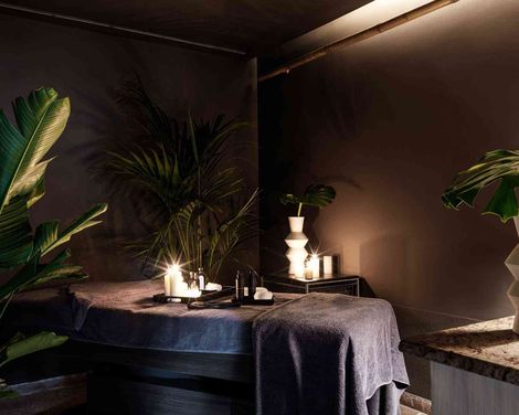 Aulus Lindos Rhodes, Curio Collection by Hilton