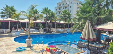 Flower Hotels & Resorts