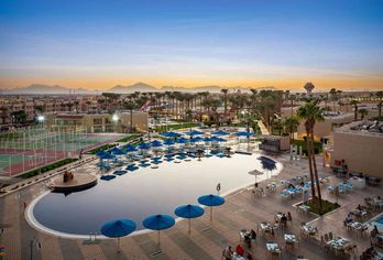 Beach Albatros Resort