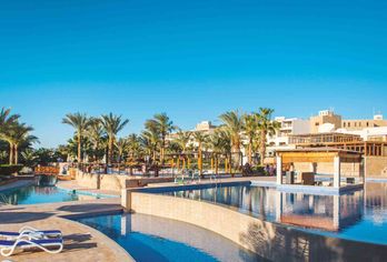 Fort Arabesque Resort, Spa & Villas