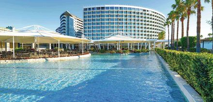 Crystal Centro Pearl Collection