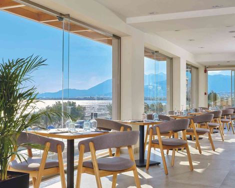 Enorme Santanna Beach