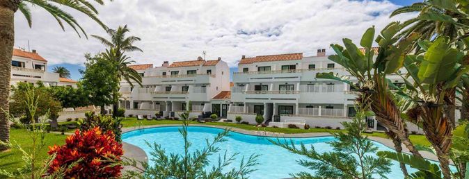 Los Rosales Apartamentos